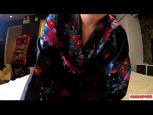 ❤️ Keçika ciwan a cosplay ji seksê hez dike ku bi orgazmê bi şûjinek di hespêk û blowjob de. Keçika Asyayî ya bi pisîka porî û bi cil û bergên kevneşopî yên Japonî di vîdyoya amator de ku masturbasyona bi pêlîstokên qijikê nîşan dide. Sakura 3 OSAKAPORN. Porno li porno ku.sexafinkarasskaz.ru ❌