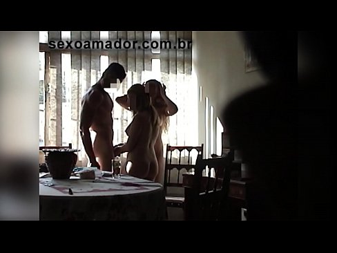 ❤️ Hevalên seksê zilamek dêw û sêyek bi wî re vedixwînin Porno li porno ku.sexafinkarasskaz.ru ❌