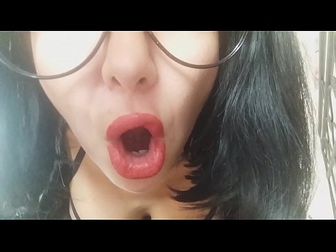 ❤️ Heval, dêya te îro nahêle tu biçî dibistanê... Pir hewcedariya min bi te heye... Porno li porno ku.sexafinkarasskaz.ru ❌